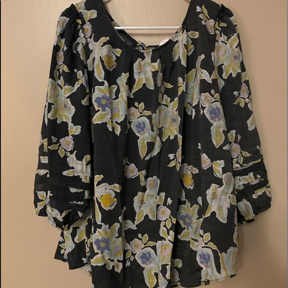 NWT Lauren Conrad 3/4 Sleeve top 1X